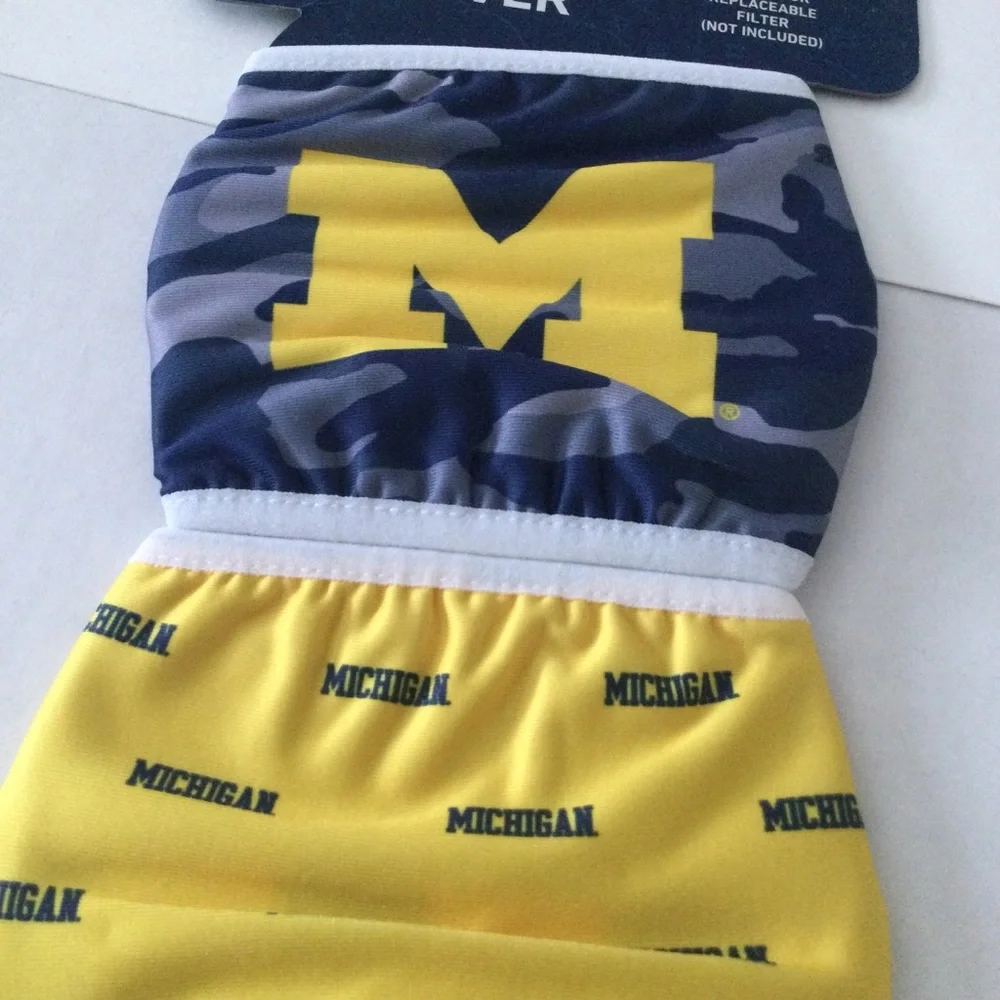 FOCO NCAA MICHIGAN WOLVERINES 2 PACK ADULT FACE MASKS OS NWT